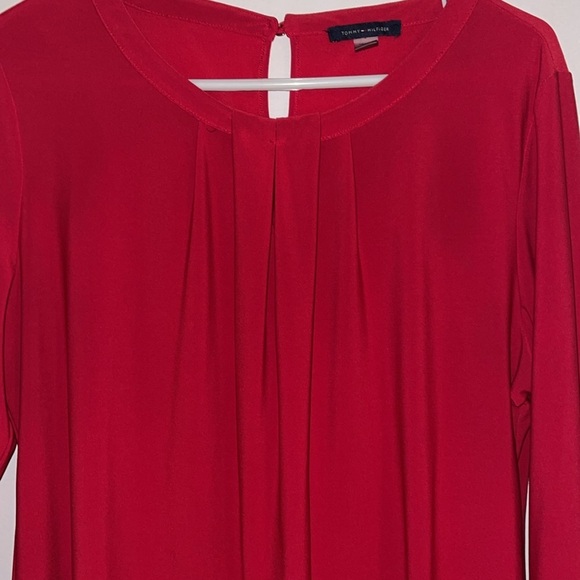 🌹TOMMY HILFIGER BLOUSE - Picture 2 of 3